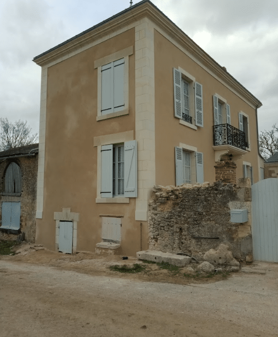 Restauration des pierres de tuffeau