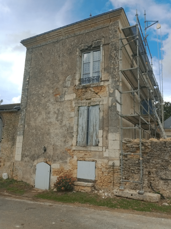 Restauration des pierres de tuffeau