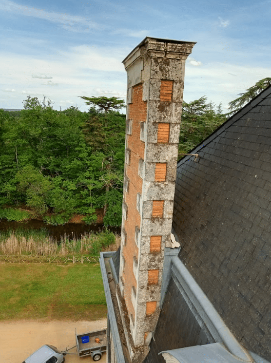 Souches de cheminées à Vauchrétien