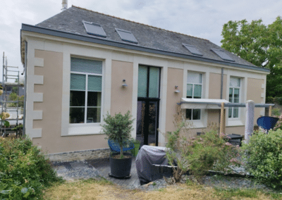 Restauration d&rsquo;une façade en pierres de Tuffeau